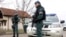 Португальские миротворцы в составе сил Евросоюза EUFOR в сербском пригороде Сараево, принадлежащем "Республике Сербской". Босния и Герцеговина, 10 февраля 2009 года
