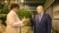 Президент России Владимир Путин во время посещения тепличного комплекса на Чукотке, 10 января 2024 года