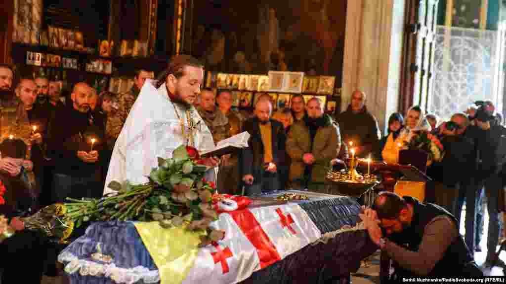 Заупокійна служба в Володимирському кафедральному соборі в Києві, 13 жовтня  2022 року