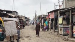 کراچۍ کې افغان کډوال د شړلو حکومتي پرېکړې اندېښمن کړي کراچۍ کې افغان کډوال د شړلو حکومتي پرېکړې اندېښمن کړي
