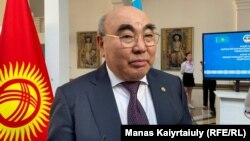 Former Kyrgyz President Askar Akaev