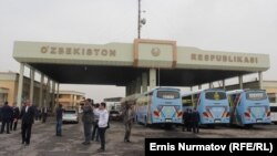 Uzbekistan shut its borders and suspended transport links with other countries in mid-March because of the coronavirus outbreak. (file photo)