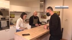 «Борщ наш!» У Празі відкриють кафе, де наливатимуть борщ і розповідатимуть, чия це страва (відео) «Борщ наш!» У Празі відкриють кафе, де наливатимуть борщ і розповідатимуть, чия це страва (відео)
