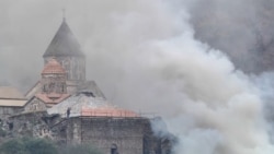 Russian Peacekeepers Find Armenians Leaving Occupied Districts, Burning Homes Behind Them Russian Peacekeepers Find Armenians Leaving Occupied Districts, Burning Homes Behind Them