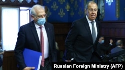 EU foreign policy chief Josep Borrell (left) with Russian Foreign Minister Sergei Lavrov in Moscow on February 5.