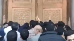 Iranians Storm Holy Shrines After Coronavirus Forces Closures Iranians Storm Holy Shrines After Coronavirus Forces Closures