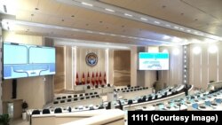 Парламенттин жыйындар залы оңдолгондон кийин
