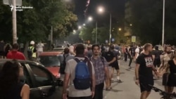 'Ćacilend' sve utvrđeniji simbol simpatizera vlasti
 'Ćacilend' sve utvrđeniji simbol simpatizera vlasti