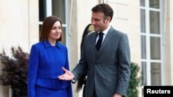 ემანუელ მაკრონმა, კიშინიოვში ვიზიტის შემდეგ, მაია სანდუ ელისეს სასახლეში მიიღო. 2024 წლის 7 მარტი