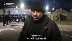 Migrants Stuck In Bitter Cold Outside Overflowing Warehouse As Belarus Moves Them From Polish Border Camps Migrants Stuck In Bitter Cold Outside Overflowing Warehouse As Belarus Moves Them From Polish Border Camps