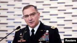 Генерал Кертис Скапарротти