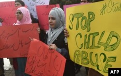 پاکستان کې مدني ټولنې د ماشومانو د خوندیتوب غوشتنه کوي