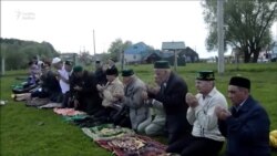 Чуаш авылына мөселманнар еллык йолага җыелды Чуаш авылына мөселманнар еллык йолага җыелды
