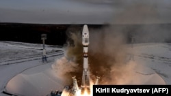 Запуска ракет-носителя с разгонным блоком „Фрегат" и 19 спутниками с космодрома Восточный