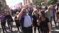 Геннадий Гудков на марше "За вашу и нашу свободу" Геннадий Гудков на марше "За вашу и нашу свободу"