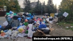 Северна Македонија - преполни контејнери со ѓубре, Скопје, октомври 2025 година.