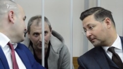 Лидер хакеров "Шалтай-Болтай" оставлен под арестом Лидер хакеров "Шалтай-Болтай" оставлен под арестом